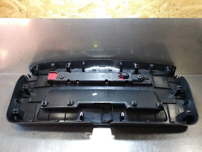 Audi Q2 GA Verkleidung 81A867979H ORIGINAL gebraucht - Heckklappenverkleidung