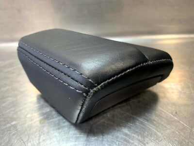 Porsche Panamera 970  Abdeckung Armlehne Ecke Hinten Re Schwarz 97055549801 A11