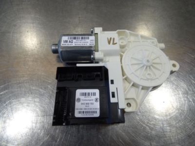 VW Caddy Bj.2016 Fensterhebermotor vorne links 2K5959701 / 5K0959793