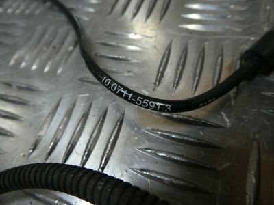 Opel Astra K Sensor Raddrehzahl ABS Sensor Drehzahlsensor V R 39002171