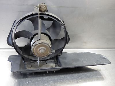 Porsche Boxster  986 2.7 Lüfter Gebläse Motorraum mit Plastikhalt. 98662403600