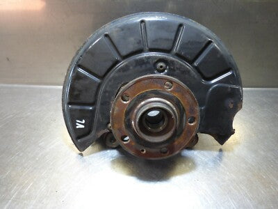 AUDI Q3 8U VW Skoda Radnabe Vorne Links * ORIGINAL gebraucht - Achsschenkel