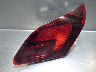 Opel Astra J 1.7 CDTI ORIGINAL gebraucht - Rückleuchte innen rechts