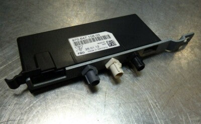 Porsche Panamera 970 Antennenverstärker 97064710801 Rechts Fahrzeug Antenne