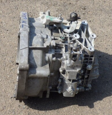 Jeep KL 2.0 MTJ 75TKm Diesel 140 PS 6 Gang Getriebe Schaltgetriebe ORIGINAL gebraucht - Cherokee