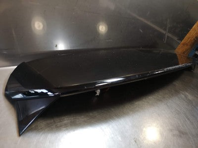 Audi Q2 GA Dachkantenspoiler Heckklappe Heck Spoiler 81A827933 S-line LY9T