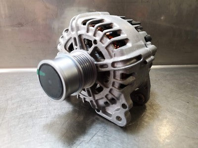 Audi Q2 1.4 TFSI Generator 04C903015 VW SKODA SEAT 110A VALEO ORIGINAL gebraucht - Lichtmaschine