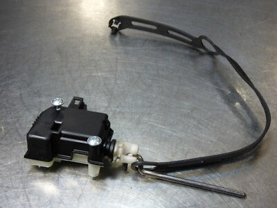 Porsche Panamera 970 4S GTS TURBO  7L5810773A 1M0959781 Stellmotor Tankdeckel -