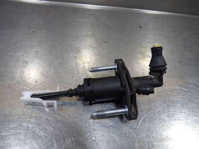 Opel Insignia 2.0 CDTI ORIGINAL gebraucht -  Kupplungsgeberzylinder 55561916