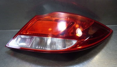 Opel Insignia 2.0 CDTI -- Rückleuchte rechts 13279624