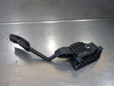 Opel Corsa D 1.4 Gaspedal elektrisch 55702021 rechtlenker RHD