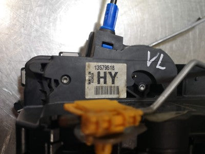 VAUXHALL ASTRA J MK6 RHD FRONT LEFT N/S DOOR LOCK MECHANISM 2009 ORIGINAL gebraucht - 2015 ORIGINAL gebraucht - 13579518