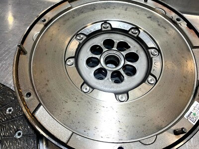 Orig. OPEL ASTRA K 1.4 Turbo Insignia Zweimassenchwungrad Kupplung Satz 55570175