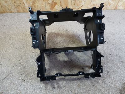 VW Golf 6 1.4 TSI Blende Radio Radioaufnahme 5K0858005E / 5K0 858 005E ORIGINAL gebraucht - Aufnahme