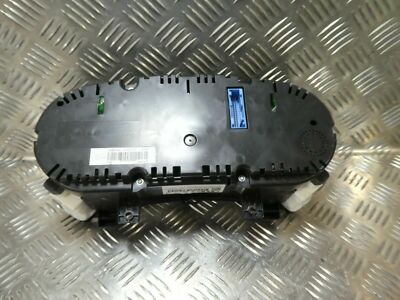 AUDI A1 8X Tacho Kombiinstrument FIS Benziner 8X0920930G Speedometer