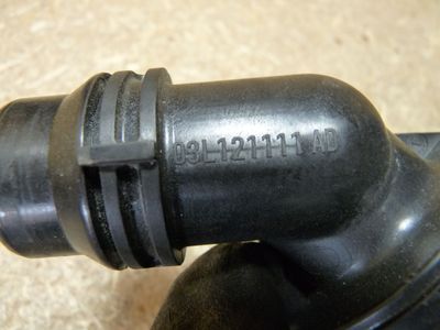 Audi A4 S4 A5 A6 Q5 Kühlmittelregler 03L121111AD / 03L 121 111 AD ORIGINAL gebraucht - Thermostat