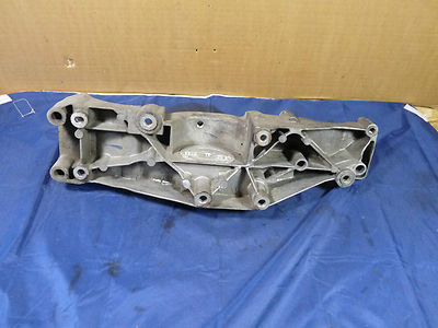 Ford Transit 2.0 TDDI Halter Träger YC1E-10K019-BA ORIGINAL gebraucht - Servopumpe