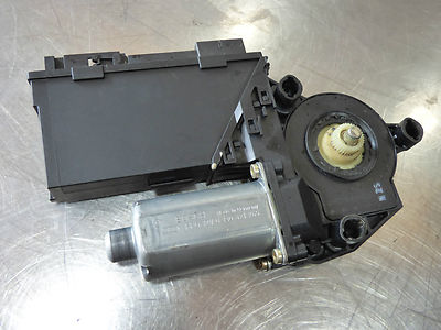 Porsche Cayenne 955 957 VW Touareg DOOR WINDOW REGULATOR MOTOR RHD ORIGINAL gebraucht - PASSENGER