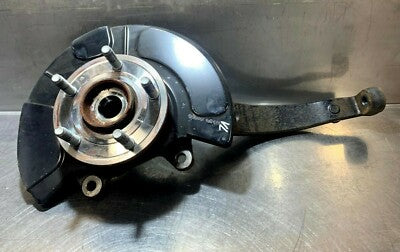 Orig Jeep Grand Cherokee IV WK2 Radlagergehäuse Achsschenkel Radnabe vorne links
