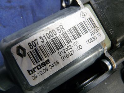 Renault Megane III Bj.:2009 Fensterhebermotor vorne links 807310005R