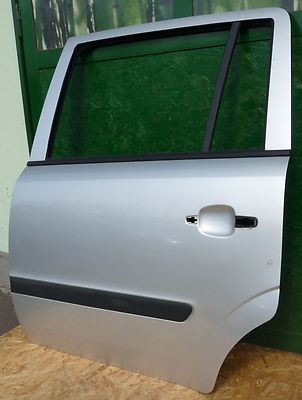 Opel Zafira B Tür Hinten Links silber metalik 1A zustand ohne Delle