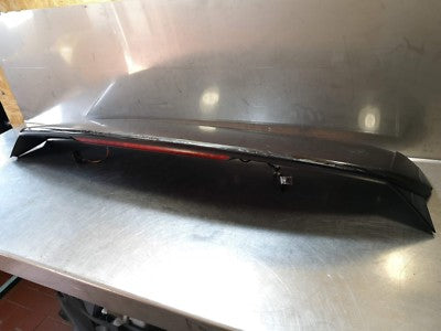 Audi Q2 GA Dachkantenspoiler Heckklappe Heck Spoiler 81A827933 S-line LY9T