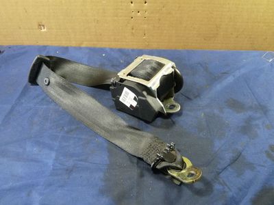 Audi A8 3.0 TDI V6 Quattro Gurtstraffer Gurt hinten mitte 4E0857807A