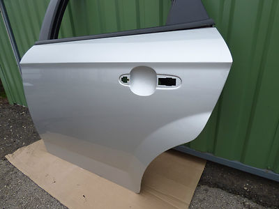 Ford Mondeo MK4 Schrägheck TÜR Hinte Links Bj.2010 silber ohne delle