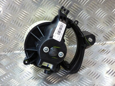 Fiat Tipo II 2021 Facelift Lüfter Gebläsemotor DENSO 563744 gebraucht - Original
