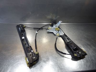 Opel Insignia Bj.:2012  Fensterheber vorne links ohne Motor 13302451