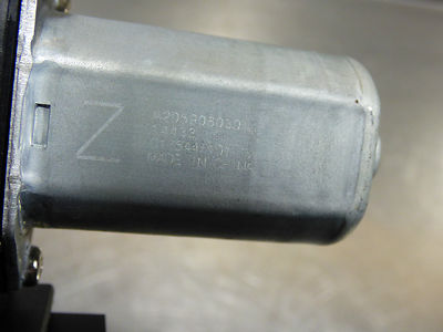 Mercedes C Klasse W205 S205 Fensterhebermotor H.L. A2059060301 Rear Window Motor