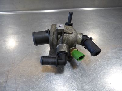 Opel Corsa D 1.3 CDTI  Thermostatgehäuse 55224022
