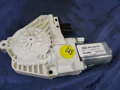 AUDI A4 8K Limo 2.0 TDI Motor vorne links 8K0959801 ORIGINAL gebraucht - Fensterheber