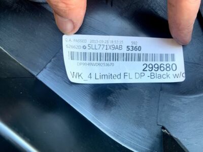 Orig Jeep Grand Cherokee IV WK2 Türverkleidung vorne links 5LL771X9AB schwarz
