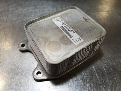Audi Q2 GA 1.4 TFSI Ölkühler Öl Kühler 04E117021K Neuwertig !!! gebraucht - Original