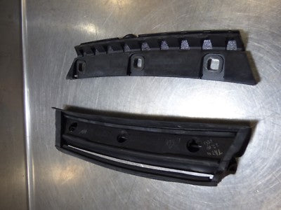 Porsche Boxster 981 Verdeck Halteleiste mitte rechts 98156133000 + 98156193600