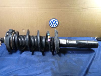 VW GOLF 5 1.9 TDI BXE Stoßdämpfer Federbein vorne R/L 1K0412021JP 1K0413031BF