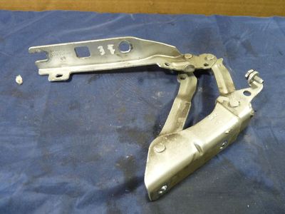 VW GOLF 5 1.9 TDI BXE KLAPPE rechts vorne 5K0823302A / 5K0 823 302 A ORIGINAL gebraucht - SCHARNIER