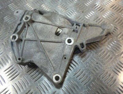 Jeep Renegade Limited 1.6 D MultiJet Klimakompressor Halterung Halter 55254254