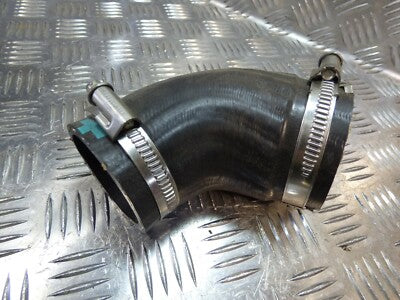 VW T6 2.0 TDI CXG Ladeluftschlauch Druckschlauch 04L145822