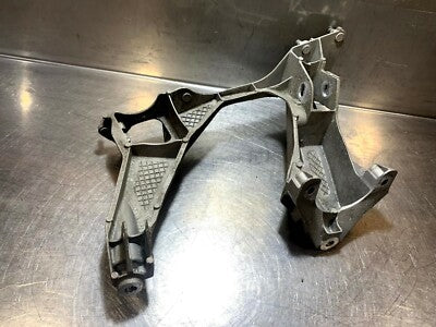 Porsche 981 718 Original Seitenteil Achsträger Hinterachse links gebraucht - 98133115105