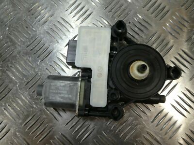 Skoda Octavia 3 5E 5E5 2018 hinten links 5Q0959811E ORIGINAL gebraucht - Fensterhebermotor