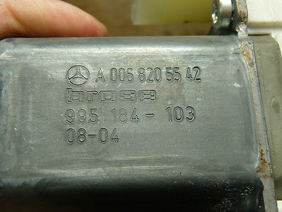 VW CRAFTER MERCEDES SPRINTER W906 Fensterhebermotor A0068205542 vorne rechts