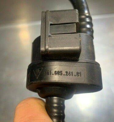 Porsche Boxster 981 S GTS 991 Magnetventil Kraftstoffventil 9A160524101
