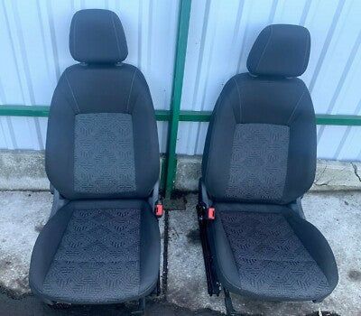 OPEL ASTRA K Kombi  2018  Sitze Sitzgarnitur schwarz stoff