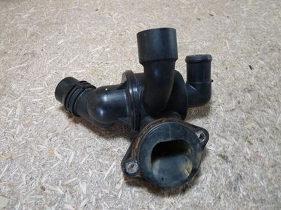 Audi A4 S4 A5 A6 Q5 Kühlmittelregler 03L121111AD / 03L 121 111 AD ORIGINAL gebraucht - Thermostat