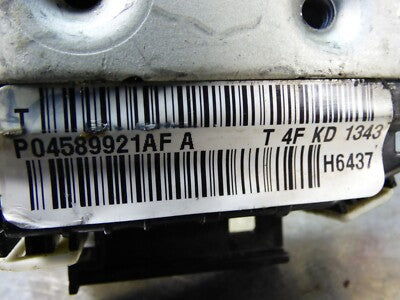 Jeep Grand Cherokee IV WK2 Türschloss Türschloß Vorne Links  04589921AF