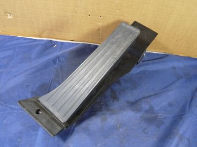 BMW 1ER 120D E87 Gaspedal, Fahrpedalmodul -01 ORIGINAL gebraucht - 35426772646