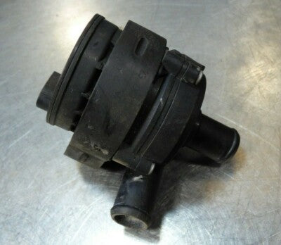 VW Crafter 2E 2.0 TDI Zusatzwasserpumpe Umwälzpump ORIGINAL gebraucht - 2118350364