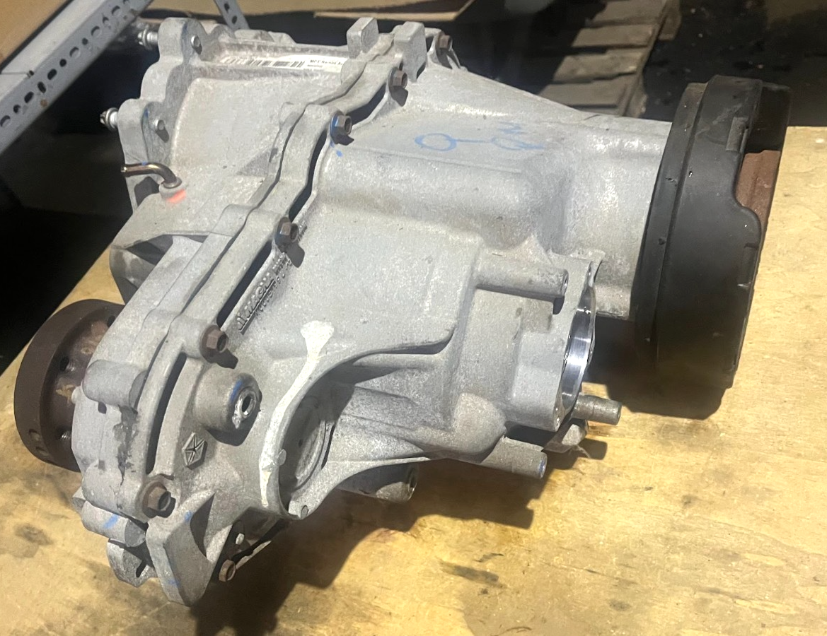 Jeep Grand Cherokee WK2 3.0 CRD Verteilergetriebe XM0027864 ORIGINAL gebraucht - P52853664AH